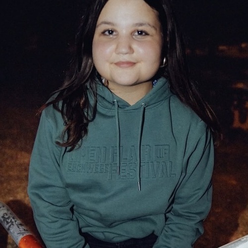 Hoodie mit Stanzung 2026